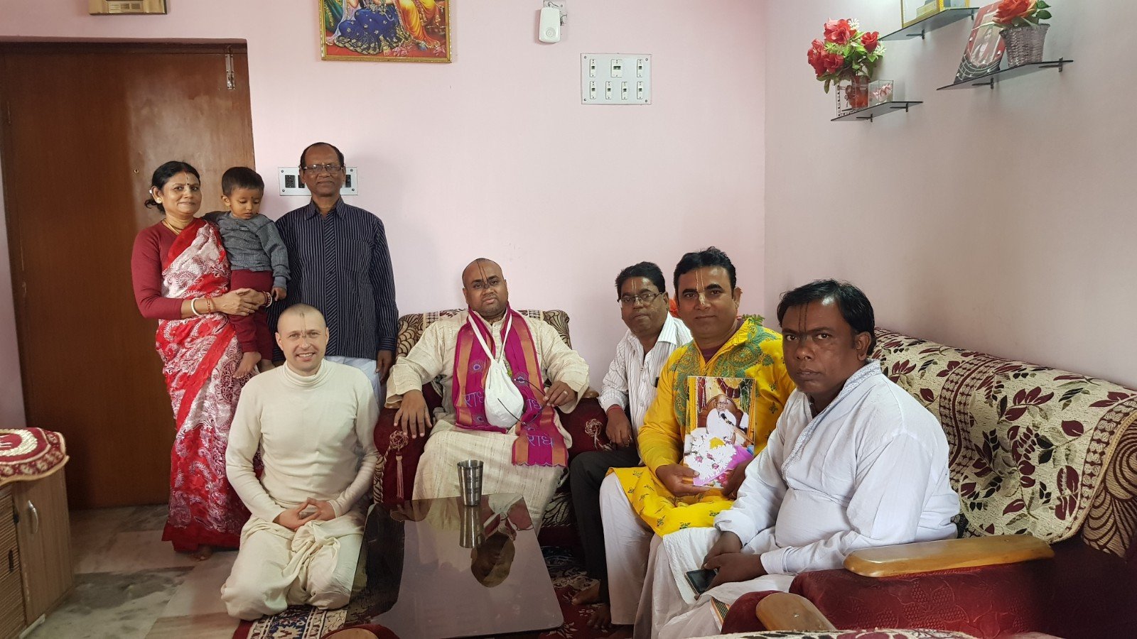  Visiting devotees. Asansol. 2019.11.22